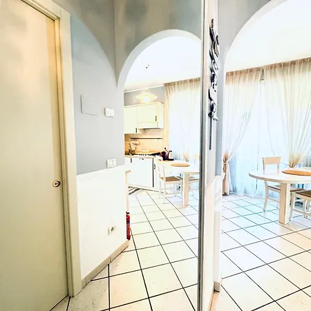 La Perla * Torri Del Benaco