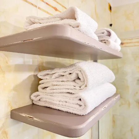 La Perla Torri Del Benaco