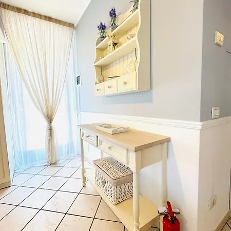 Apartment La Perla