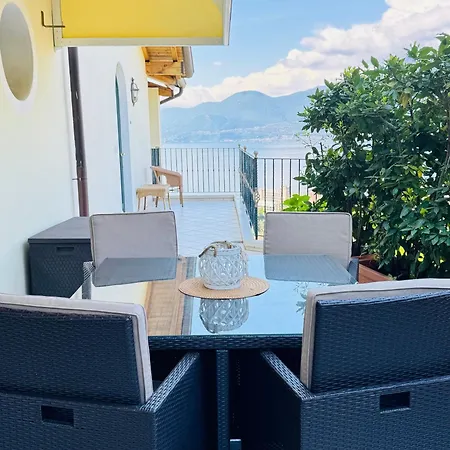 Apartment La Perla *