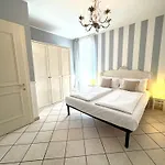 La Perla * Torri Del Benaco