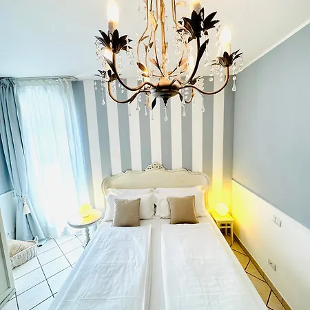 La Perla Torri Del Benaco