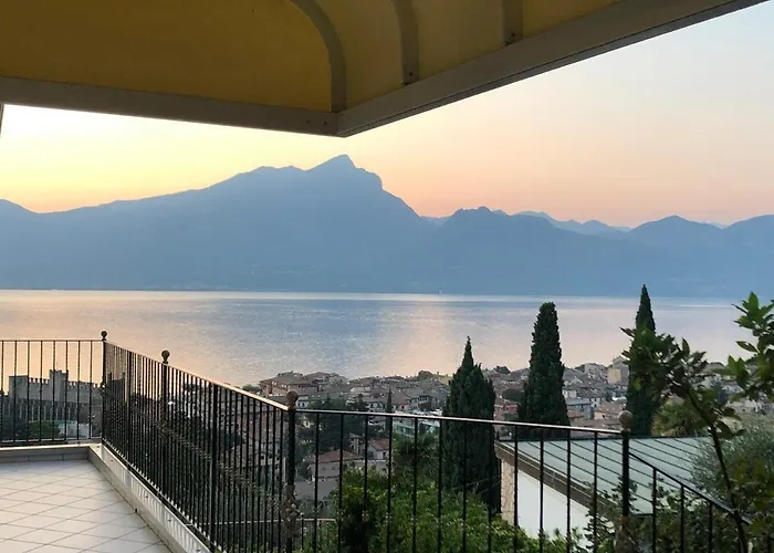 La Perla * Torri Del Benaco