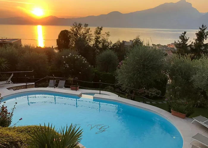 La Perla Torri Del Benaco