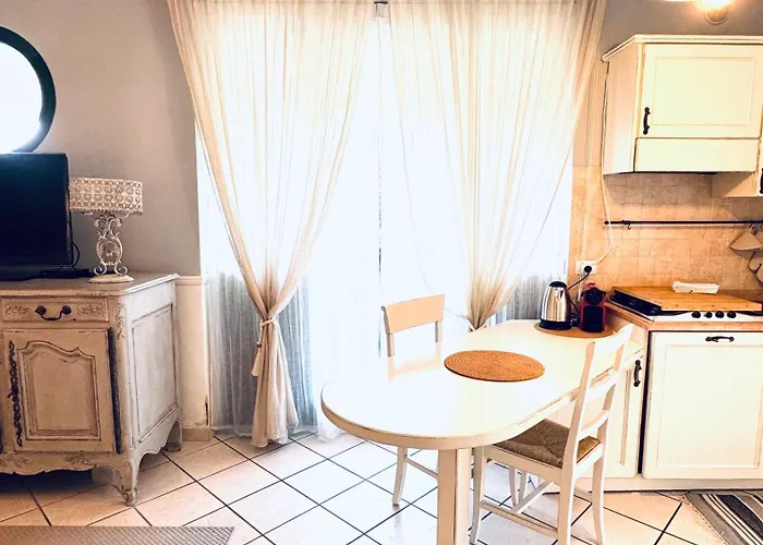 La Perla * Torri Del Benaco